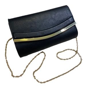 Black gold faux leather purse clutch with chain strap for cocktail dress